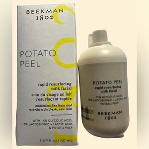 Potato Peel
Rapid Resurfacing Milk Facial